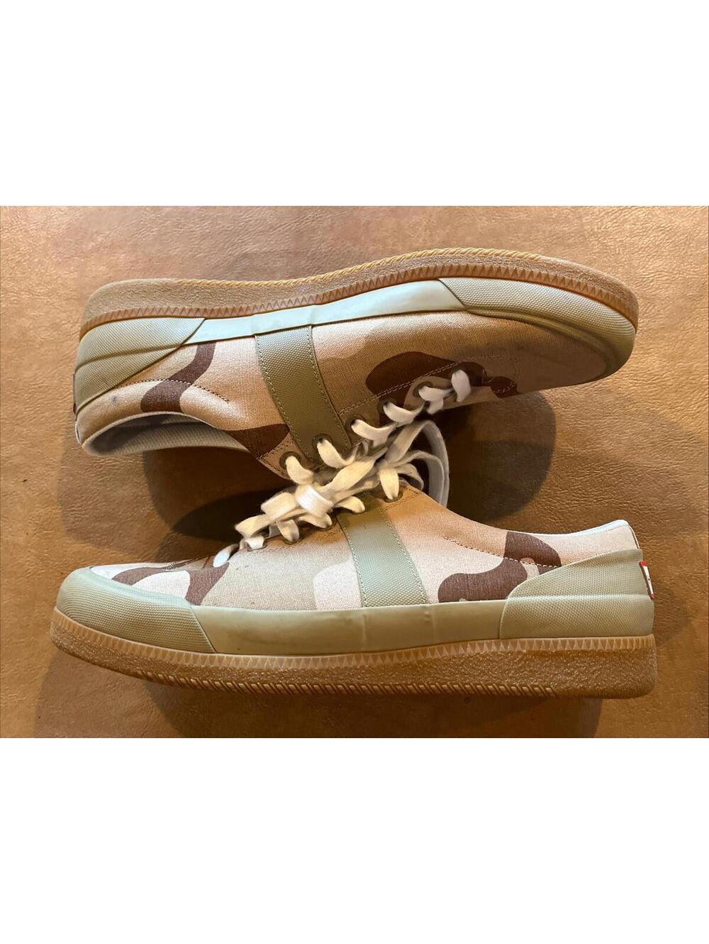 Hunter Original Low Canvas Desert Sneakers (Men’s 11)